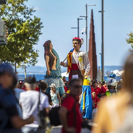 Apartamentos Sonido De Mar Roses Eksteriør billede